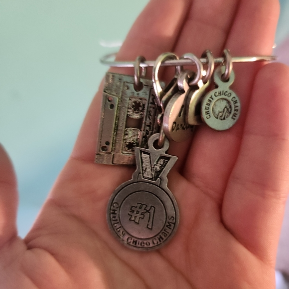 Charm bracelet - Picture 1 of 1